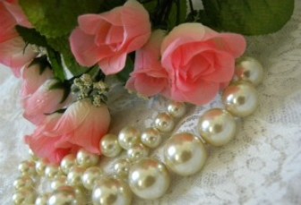 Red roses with Beads